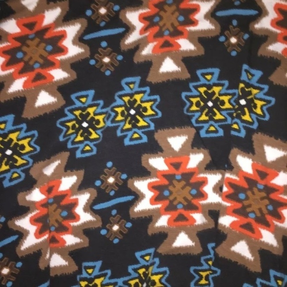 Women’s Rue 21 Tribal Pattern Skater Skirt Size S - Picture 3 of 6